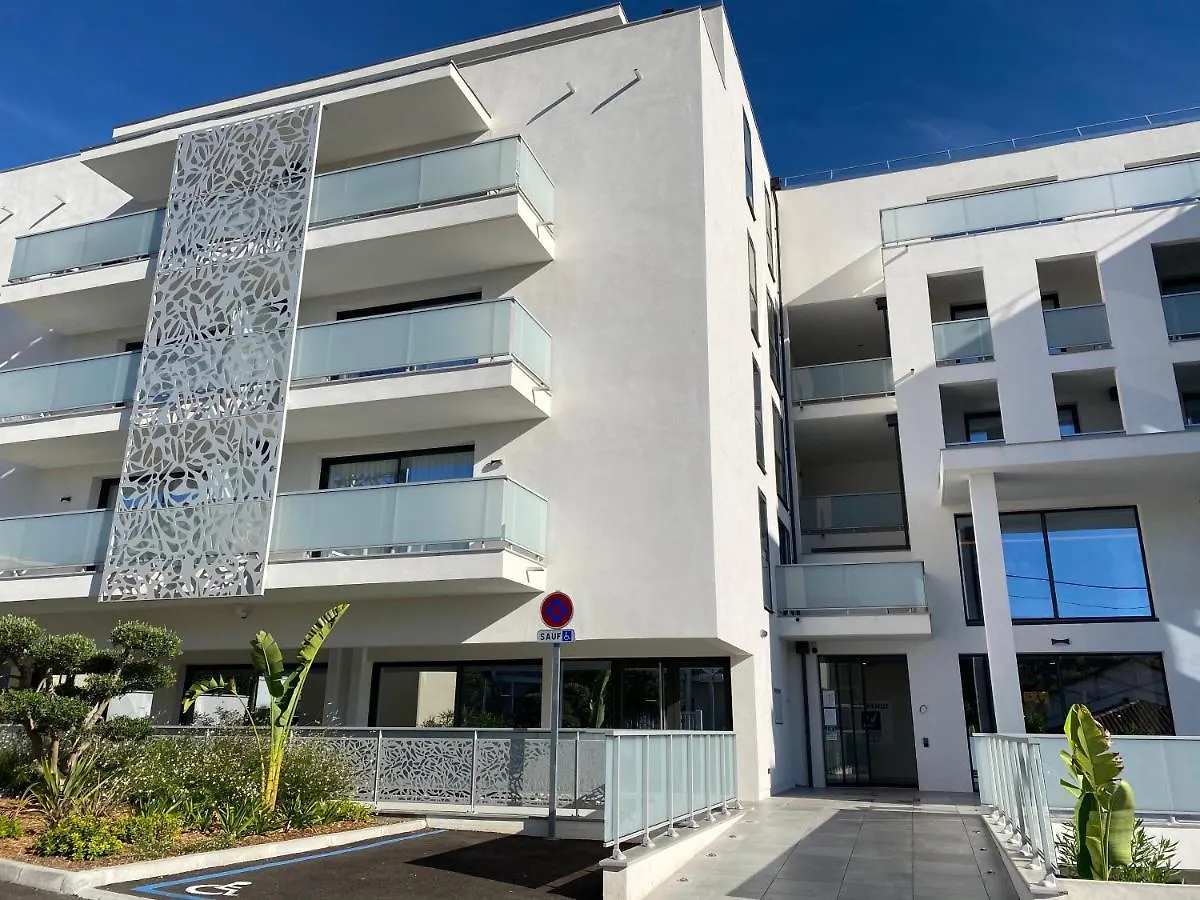 Lagrange Apart'Hotel Antibes Olympie Aparthotel