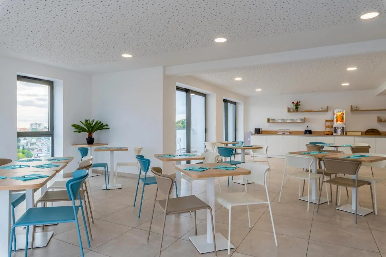 **** Aparthotel Lagrange Apart'Hotel Antibes Olympie France