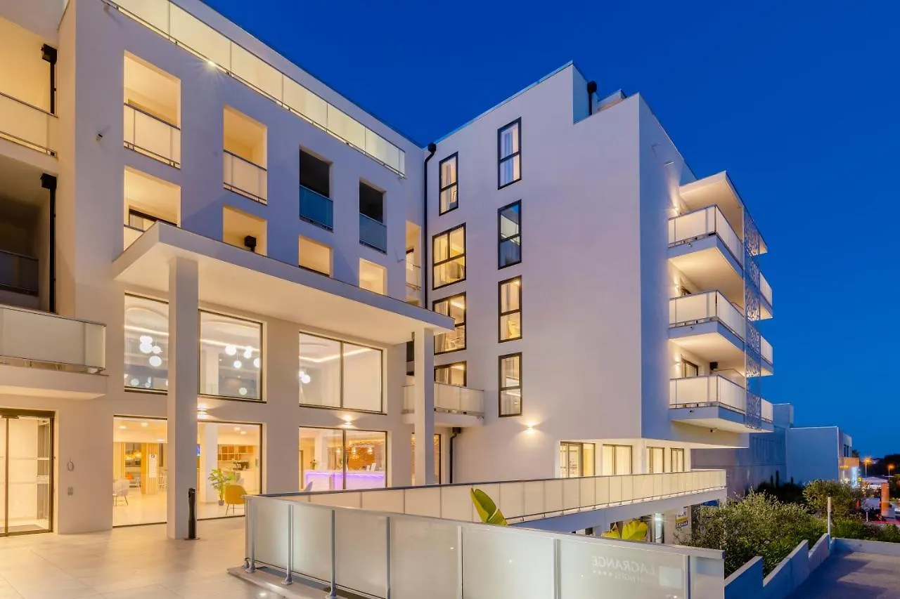 Lagrange Apart'Hotel Antibes Olympie 4*,