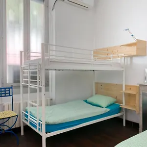 Hostel Glamorgan